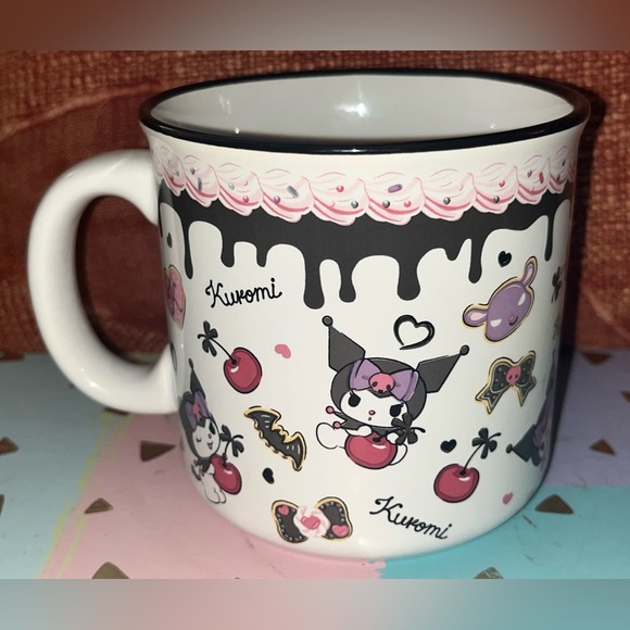 Sanrio KUROMI Ceramic Patterned Coffee Tea Mug NEW - Picture 1 of 4